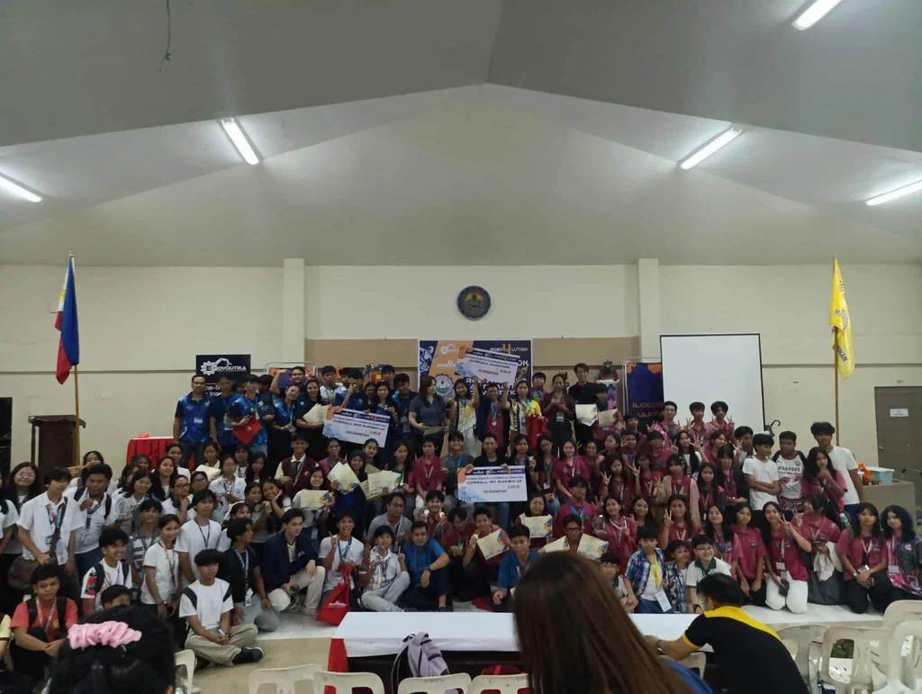 Young Innovators Take Center Stage as Manaoag NHS Holds Regional Robolution Ilocos